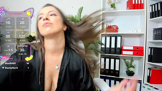 amayawest's Live XXX Chat