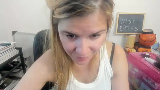 Živý XXX chat new_but_cute