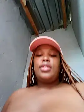 SWEETDOLLY29XX's Webcam Show