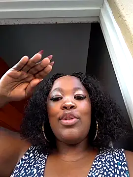 SWEETDOLLY29XX's Live XXX Chat