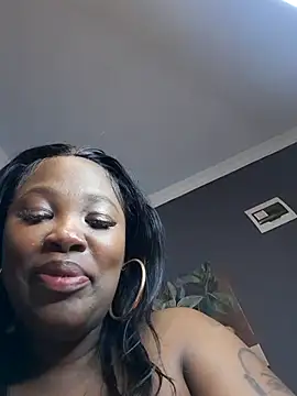 Chat +18 de SWEETDOLLY29XX ao vivo