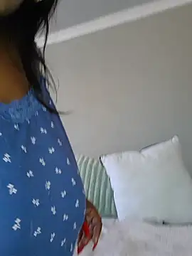 Chat +18 de SWEETDOLLY29XX ao vivo