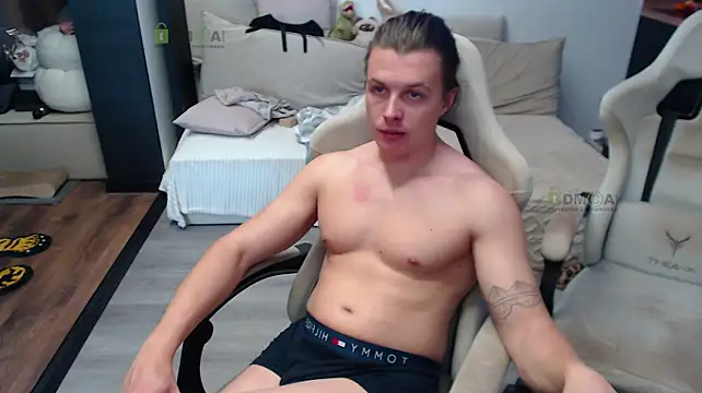 Sunny-Girl1 Webcam Show