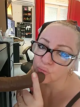 Živý XXX chat cplcokins34