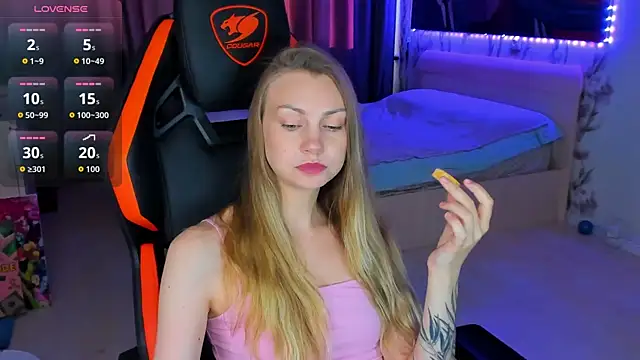 Chat +18 de BiMolly ao vivo