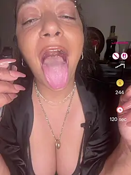 Show webcam de PichyPrettyPussy