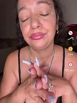 PichyPrettyPussy webkamerás műsora