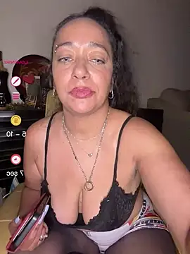 Show Webcam de PichyPrettyPussy