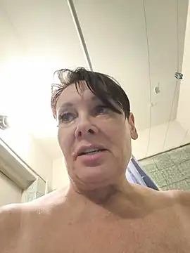 _lady_red_ Webcam-Show