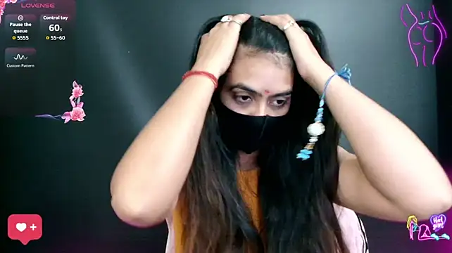 DesiZoya's Webcam Show