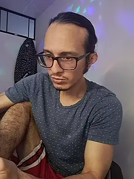 Show modela Tristan_Vance na web-kameri