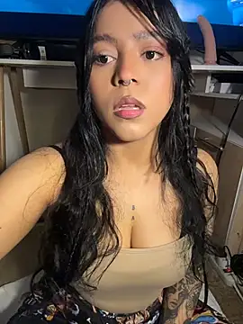 Czat XXX na żywo – Naiara_sex