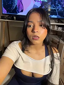 Naiara_sex's Webcam Show