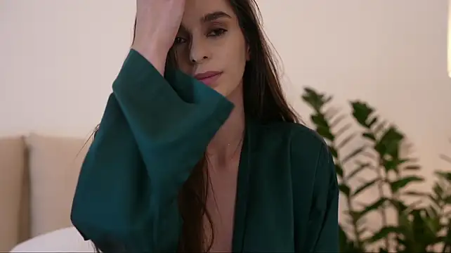 DoviaClaire Obrolan Langsung XXX