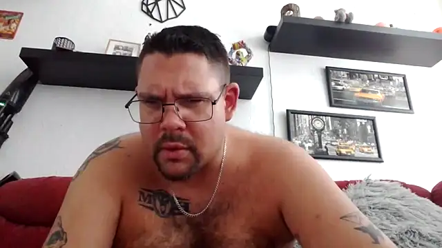 sexykevin17cm Webcam-Show