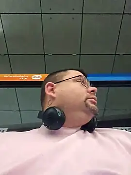 Вебкам-шоу sexykevin17cm