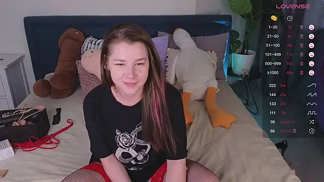 Mira_Falls élő XXX-chatje