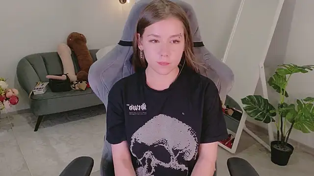 Mira_Falls' Live XXX Chat
