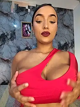 SaharQamar 现场XXX聊天