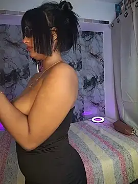 SaharQamar – Naživo XXX chat