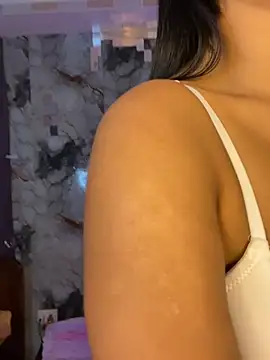 SaharQamar Obrolan Langsung XXX