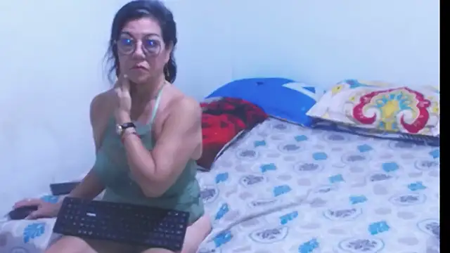 sexycristina_2 Show in webcam