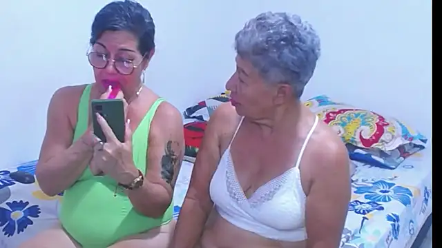 Show Webcam de sexycristina_2