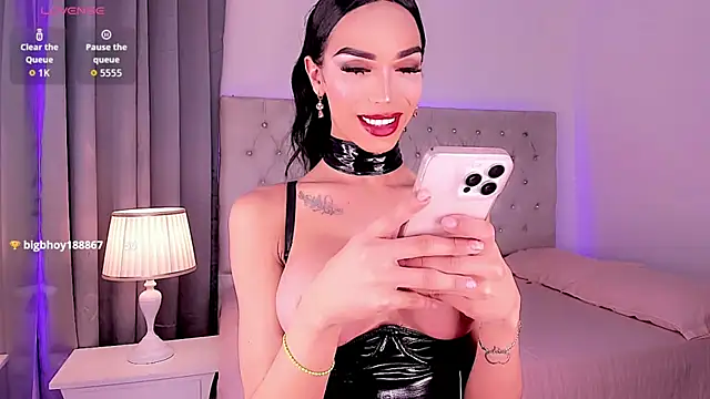 Michell_simons' Webcam Show