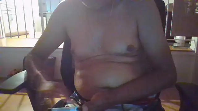 kkpp32 Webcam Show