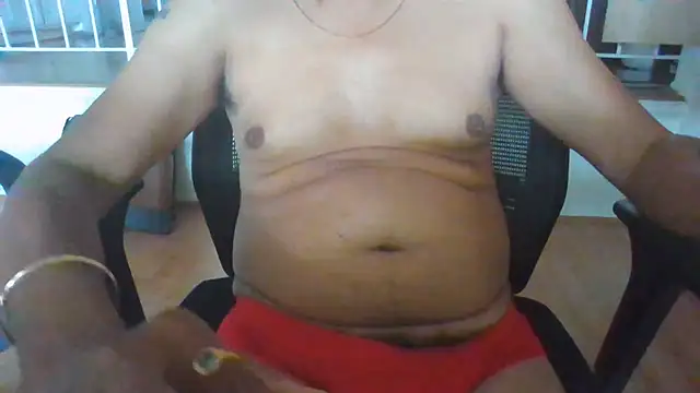kkpp32 Show in webcam