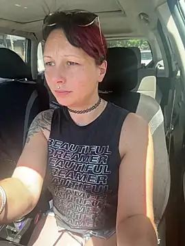 RebelReign's Live XXX Chat