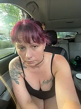 Chat +18 de RebelReign ao vivo