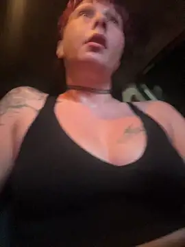 RebelReign's Live XXX Chat