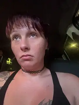 Chat +18 de RebelReign ao vivo
