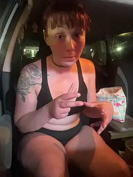 RebelReign's Live XXX Chat