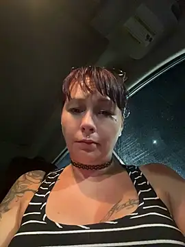 RebelReign Live Chatraum