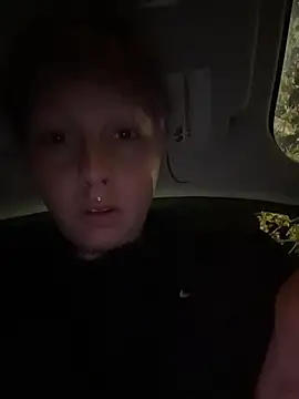 Chat +18 de RebelReign ao vivo