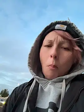 XXX chat uživo modela RebelReign