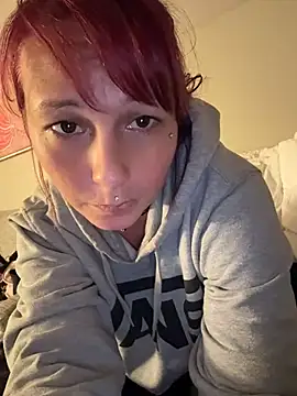 XXX chat uživo modela RebelReign