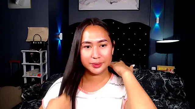 HOTTESTCANDYTS Show Webcam