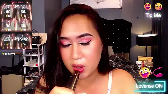 HOTTESTCANDYTS 网络视讯表演