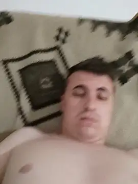MrNoBoDy000 Show in webcam