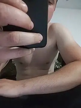MrNoBoDy000 Show in webcam