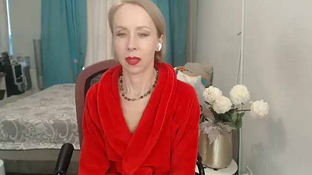 LuxuryNika Live XXX-chat