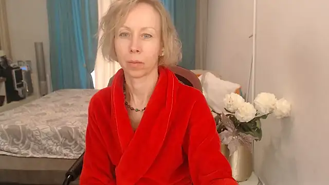 LuxuryNika live XXX chat