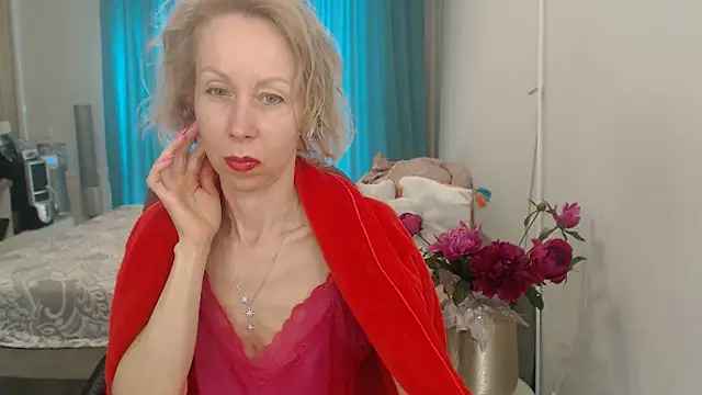 LuxuryNika Webcam Show