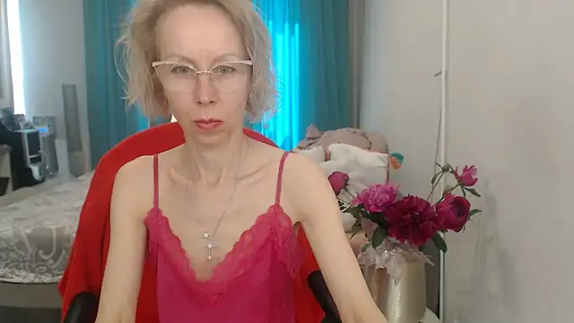 Chatroom XXX en direct de LuxuryNika