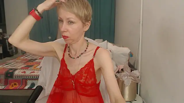 LuxuryNika's Webcam Show
