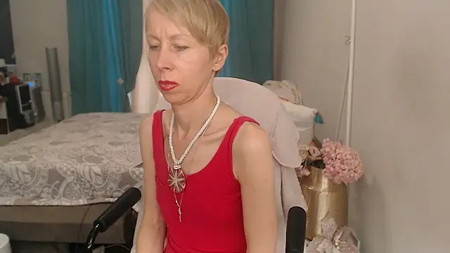 Chat XXX en directo de LuxuryNika