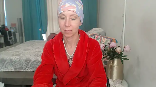 LuxuryNika's Live XXX Chat